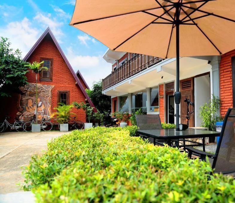 D Family Resort Anuradhápura Exteriér fotografie